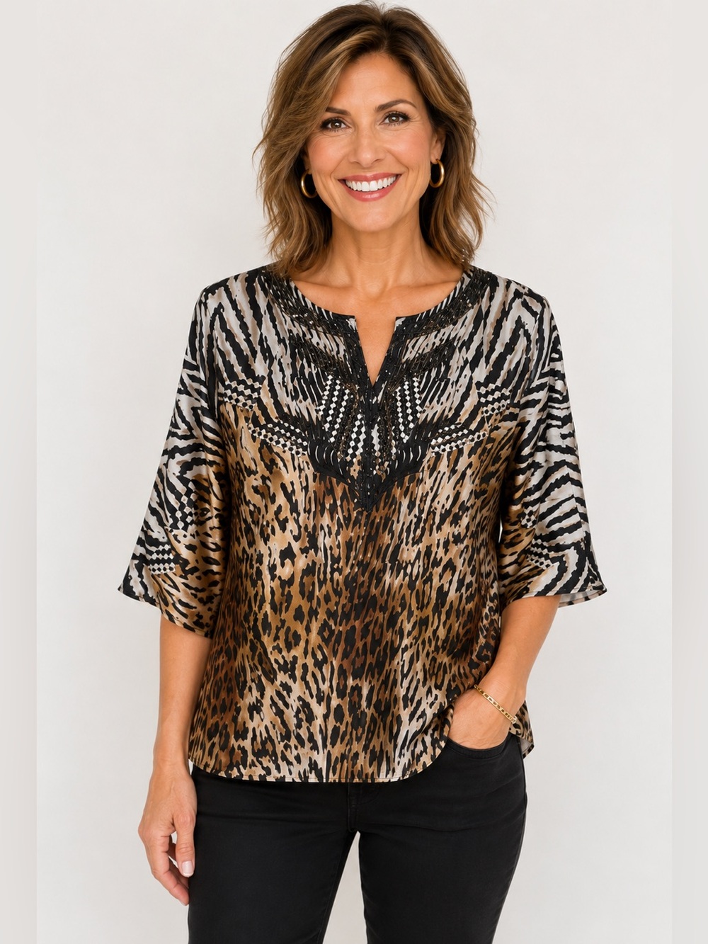 Chico’s 30 Unforgettable Years Beaded Animal Print Silky Feel Tunic Top Size 0